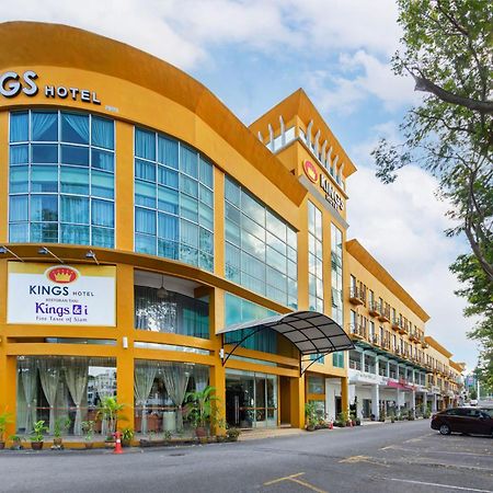 Kings Hotel Melaka Buitenkant foto