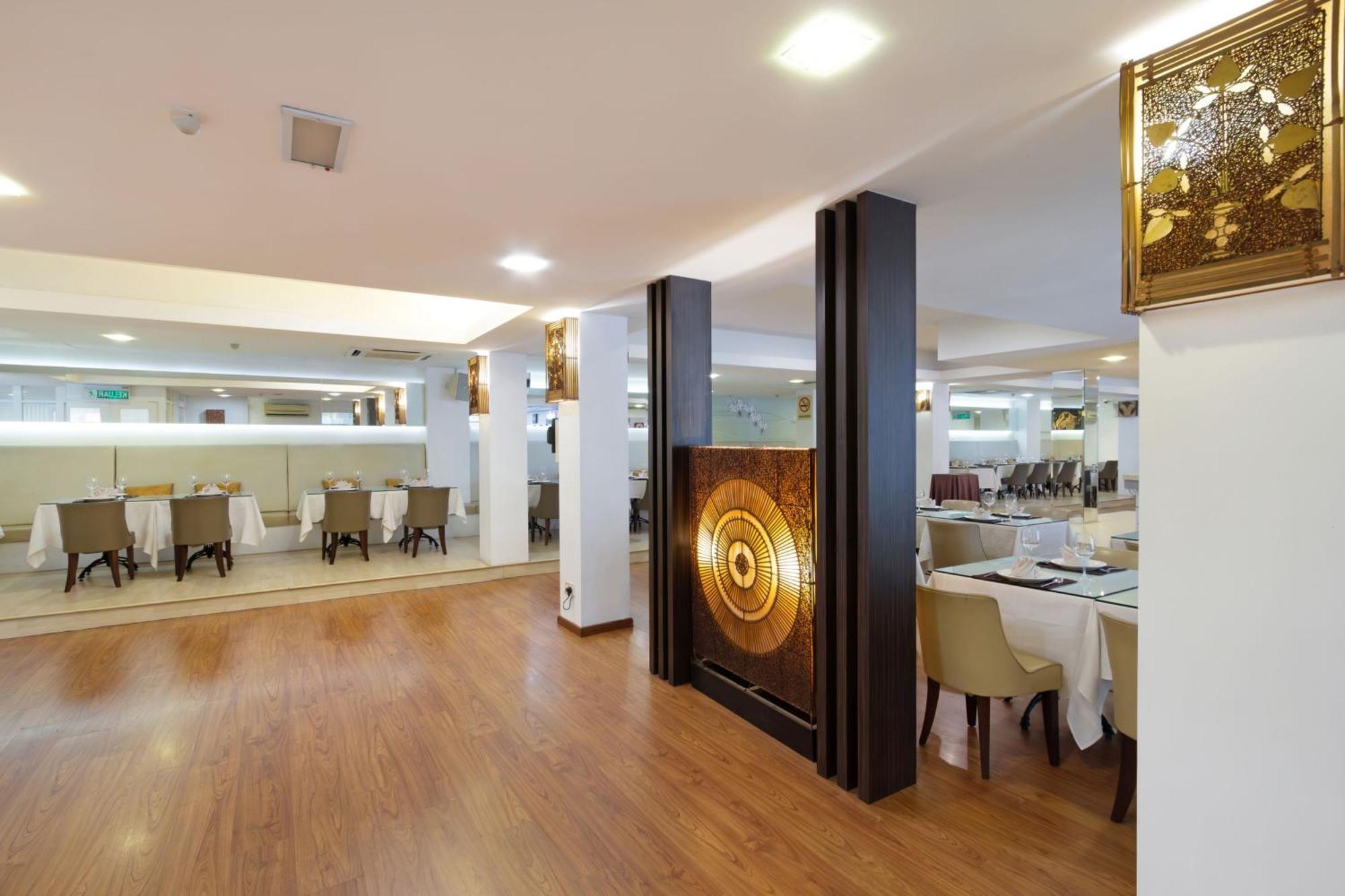 Kings Hotel Melaka Buitenkant foto