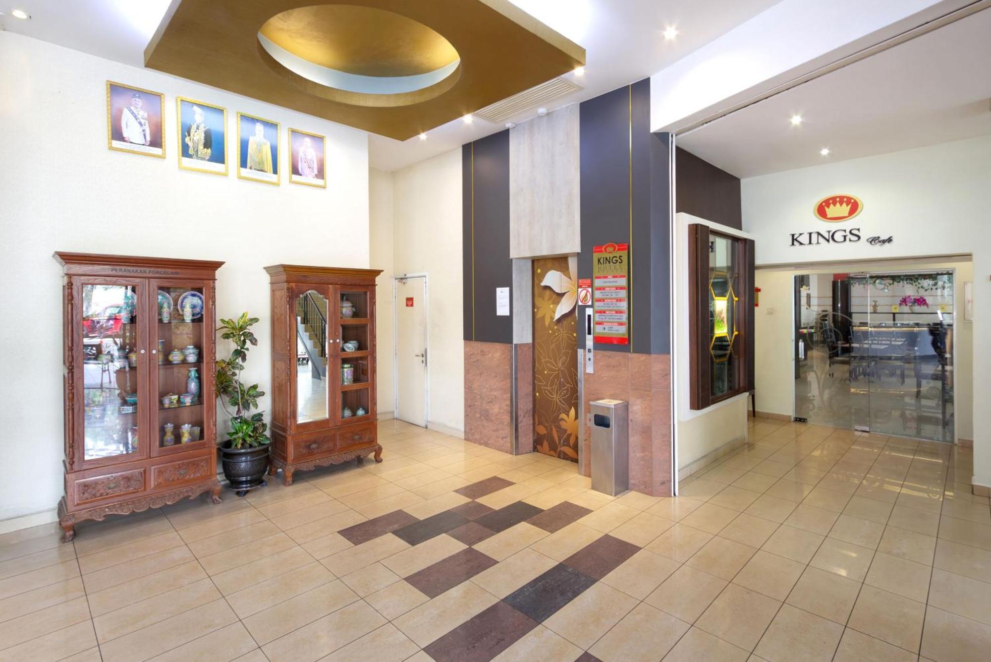 Kings Hotel Melaka Buitenkant foto
