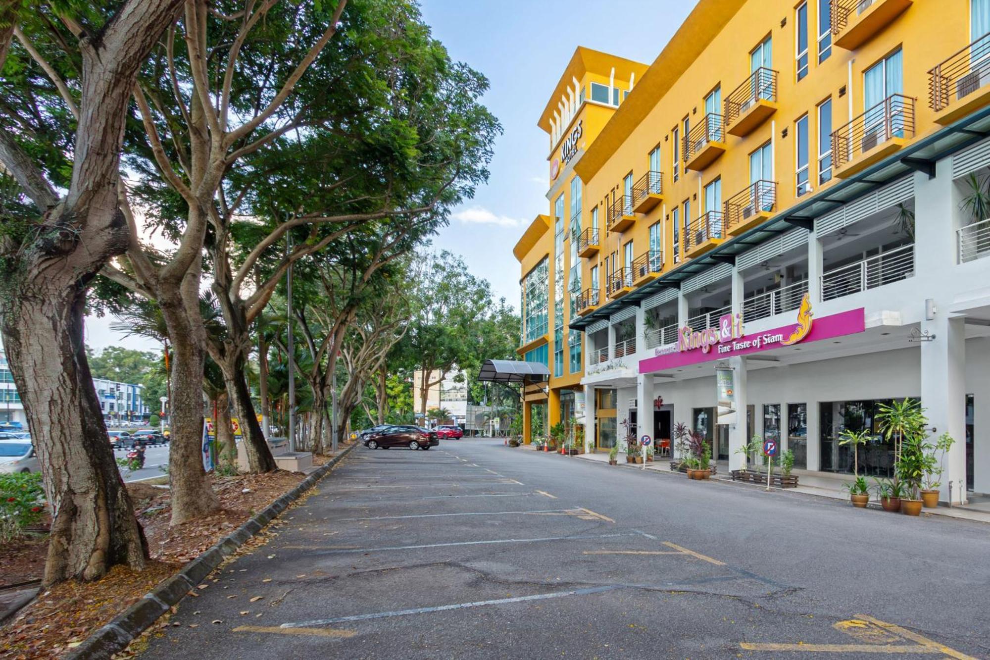 Kings Hotel Melaka Buitenkant foto